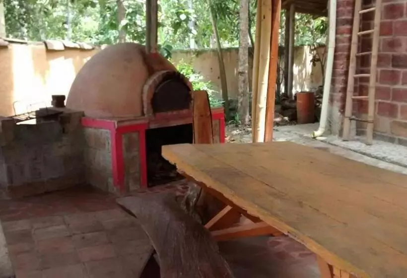 Selvablanca Hostel