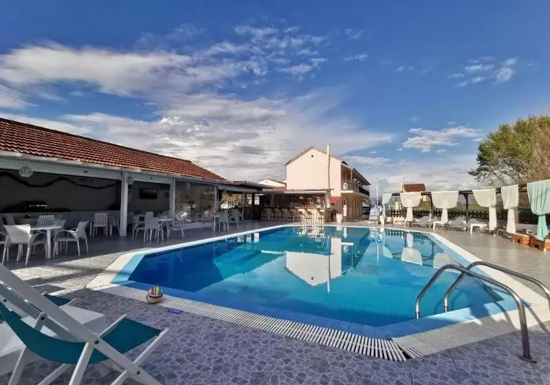 Hotel Sandy Beach Complex