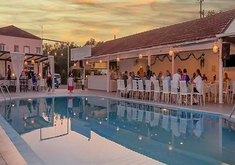 Hotel Sandy Beach Complex
