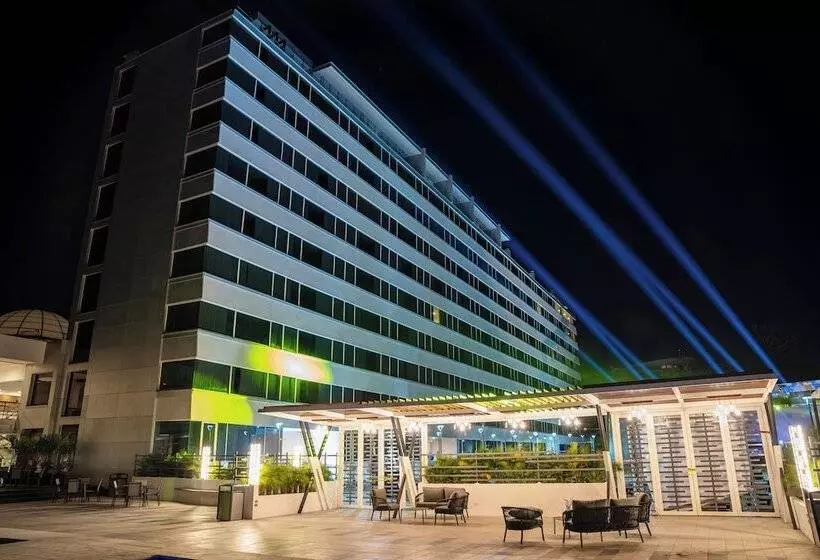 Tama Eurobuilding Hotel San Cristobal