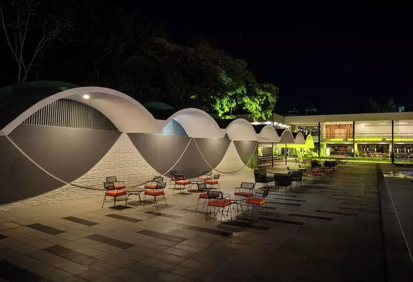 Tama Eurobuilding Hotel San Cristobal