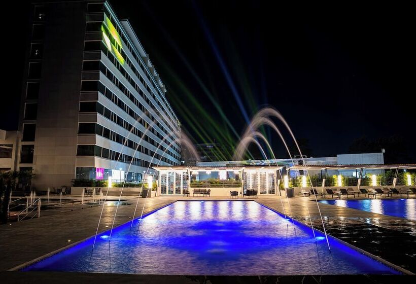 Tama Eurobuilding Hotel San Cristobal