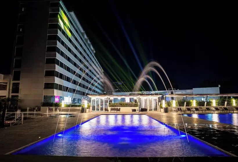 Tama Eurobuilding Hotel San Cristobal