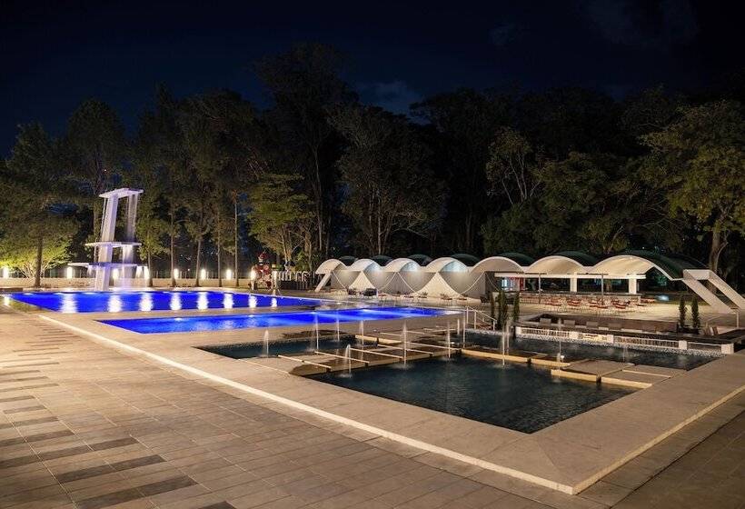 Tama Eurobuilding Hotel San Cristobal