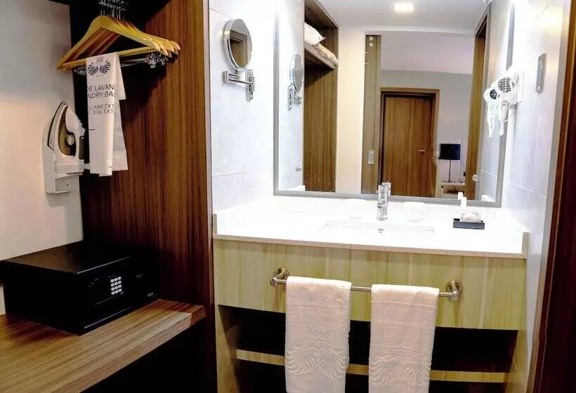 Tama Eurobuilding Hotel San Cristobal