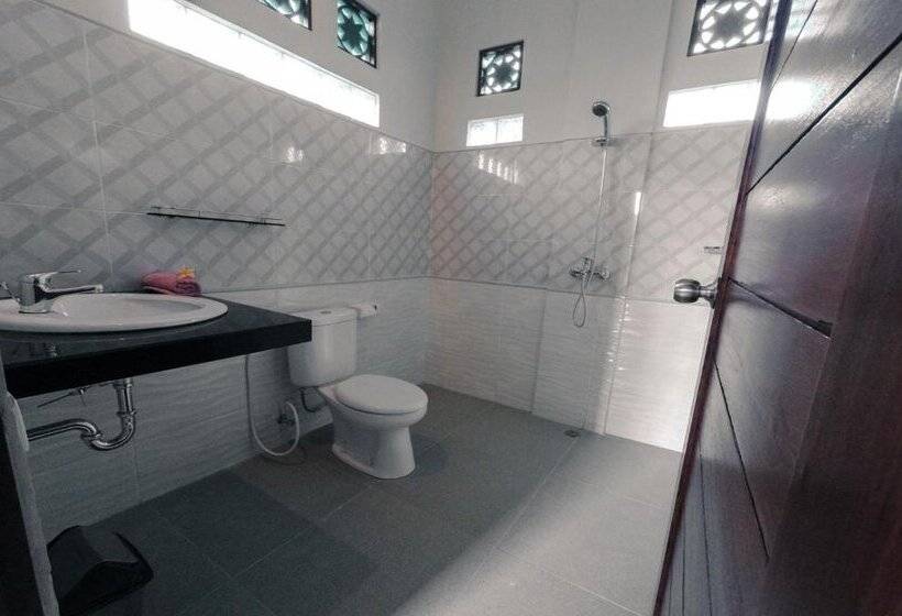 פונדק Wina Ubud B&b