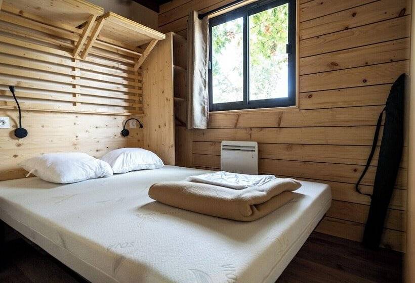 فندق Huttopia Caminos de Galicia