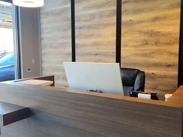 בית מלון כפרי Mirage Brooklyn