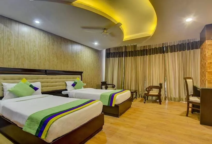 Hotel Treebo Elysee, Patel Nagar