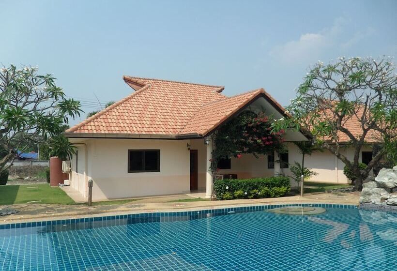 בית מלון כפרי Two Fifty Nine Resort