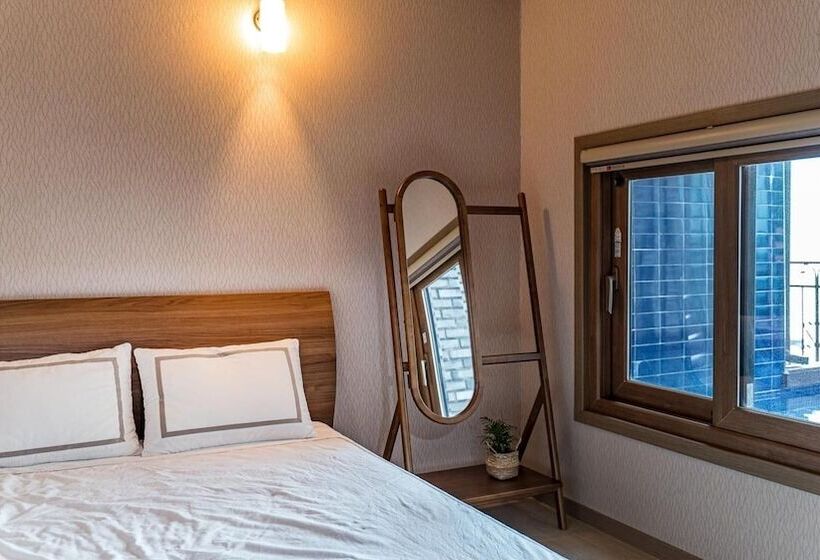 Namhae Yanghwa Seaside Pension