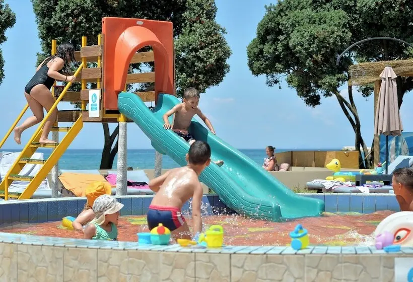 Alykanas Beach Hotel By Zante Plaza