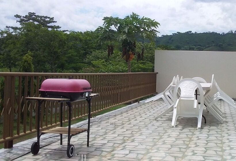 Bed & Breakfast Casa Luciaa