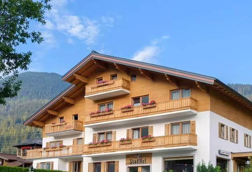 Aamiaismajoitus (B&B) Stadlhof