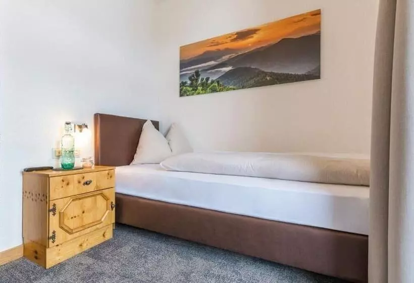 Aamiaismajoitus (B&B) Stadlhof