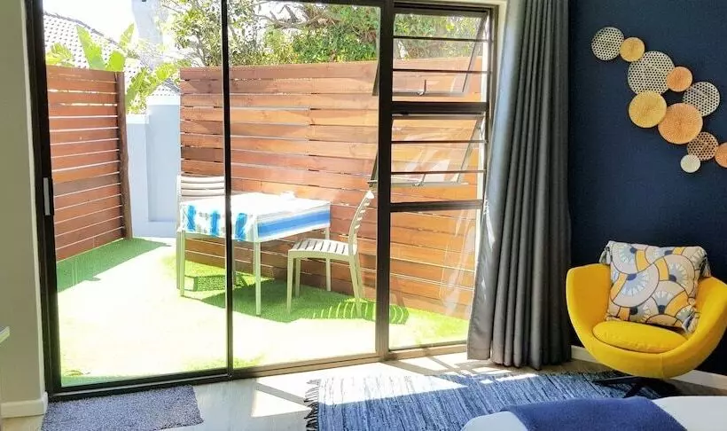تختخواب و صبحانه The Hillcrest Guesthouse