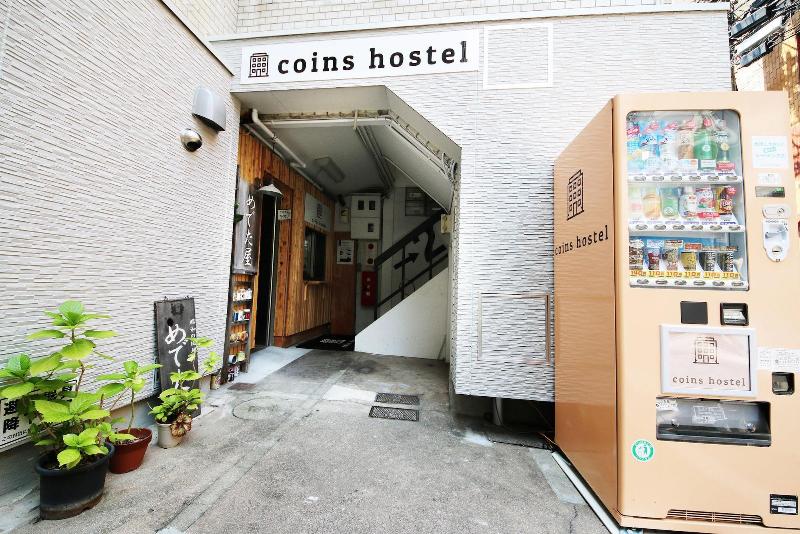 Coins Hostel Tenjin