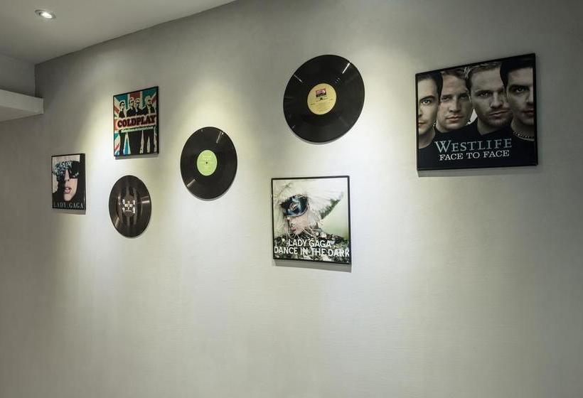 בית מלון כפרי Andaman Bo An