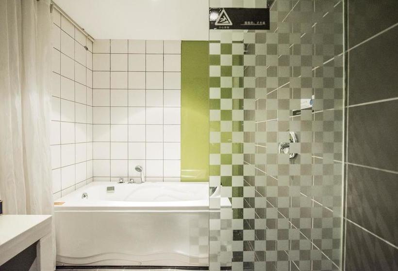 בית מלון כפרי Andaman Bo An