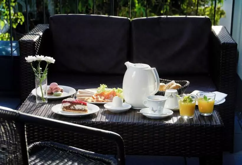 Hotelli Athen Kelsterbach Frankfurt Airport