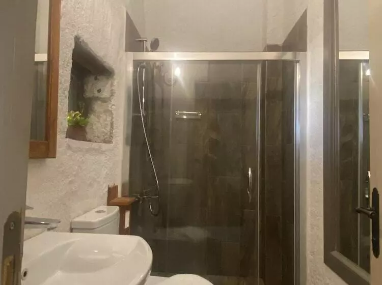 Mahzen Alacati Butik Otel