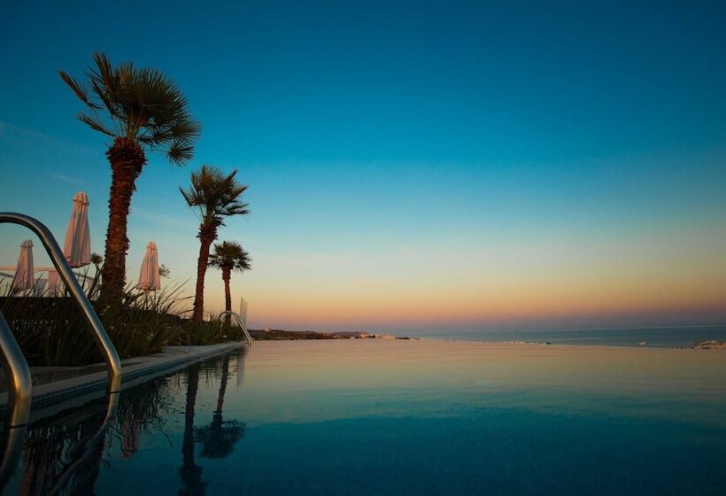 Отель Napa Suites