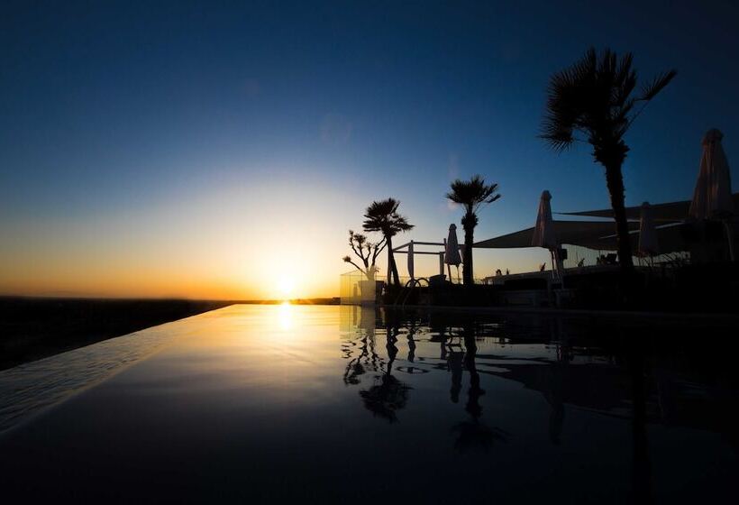 Отель Napa Suites