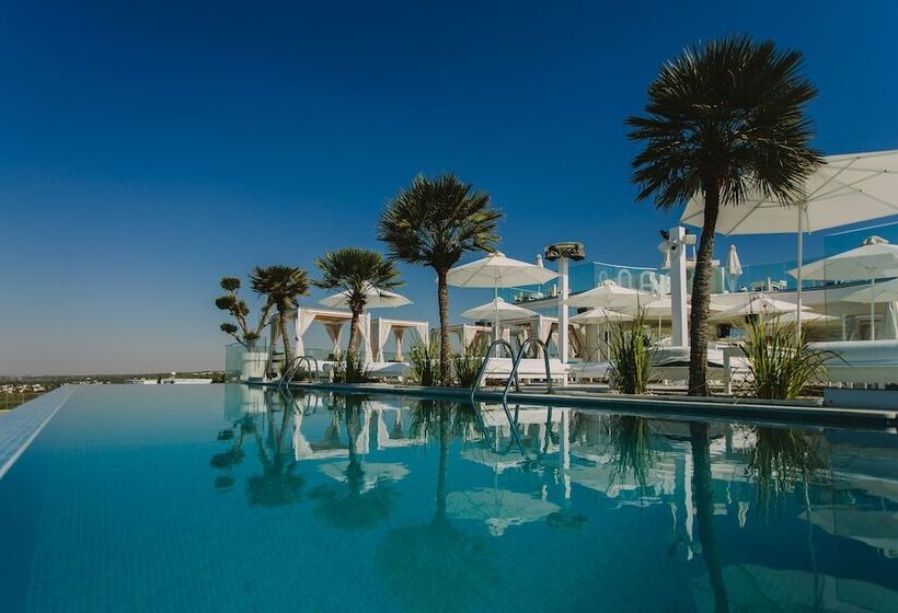 Отель Napa Suites