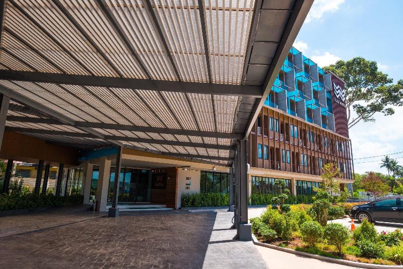 S.22 Hotel Suratthani