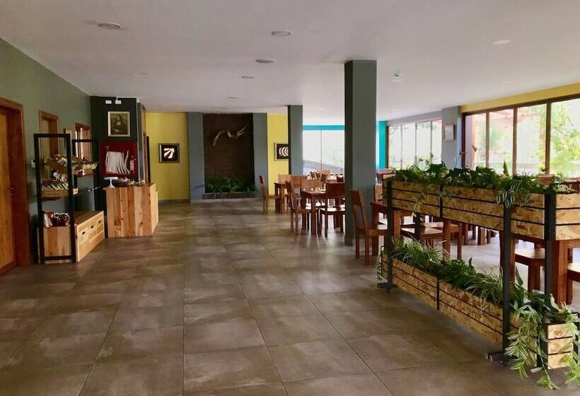 Ilalo Garden Hotel & Restaurant