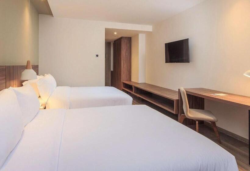 Novotel Medellin El Tesoro