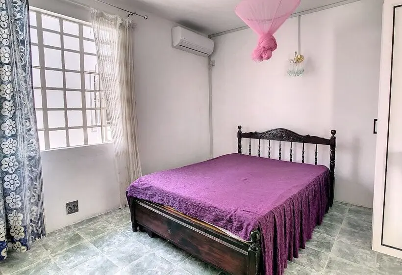 تختخواب و صبحانه Appartement Privatif Ou Location De Chambres   Villa Lotus Paradise