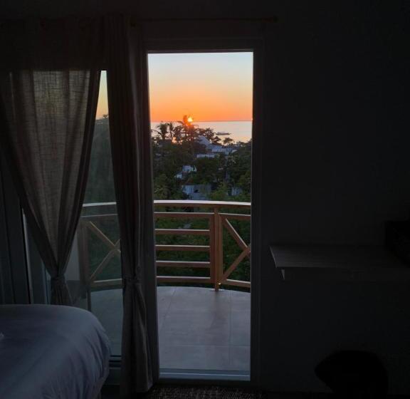 Hostel Crown Malapascua