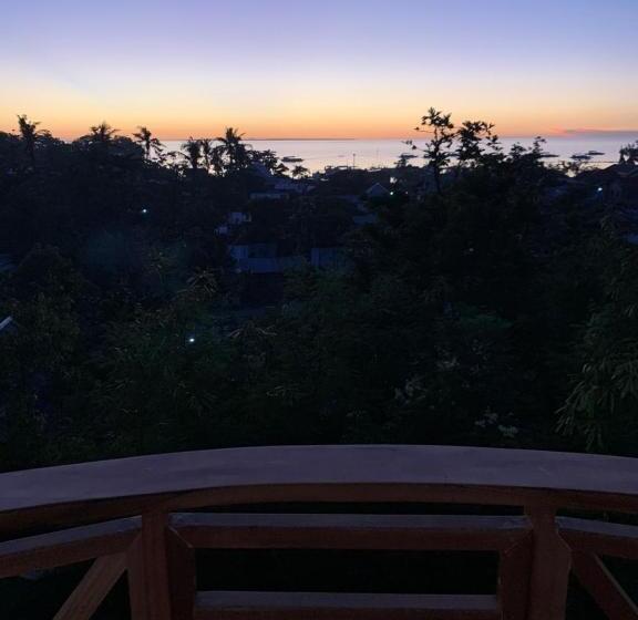 Hostel Crown Malapascua