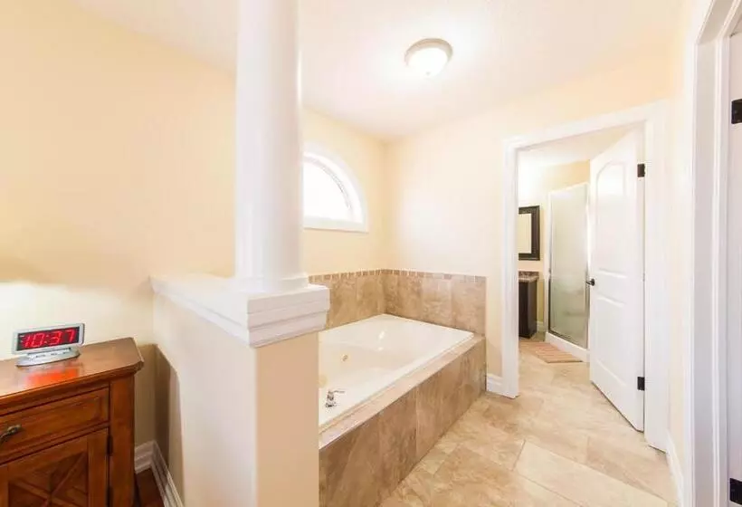 Aamiaismajoitus (B&B) Hb Guest Home 4