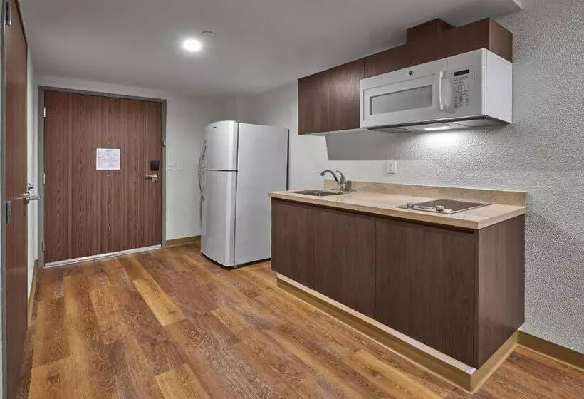 ホテル Extended Suites Saltillo Galerías