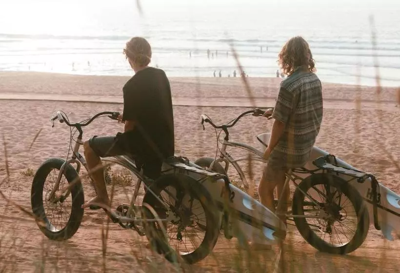 Hotelli Noah Surf House Portugal