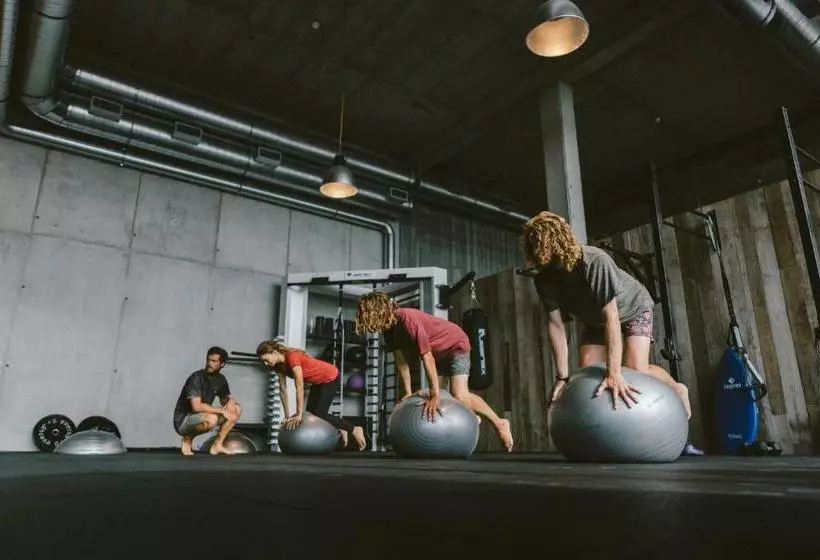 Hotelli Noah Surf House Portugal