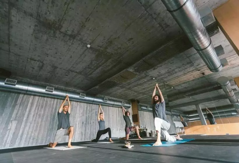 Hotelli Noah Surf House Portugal