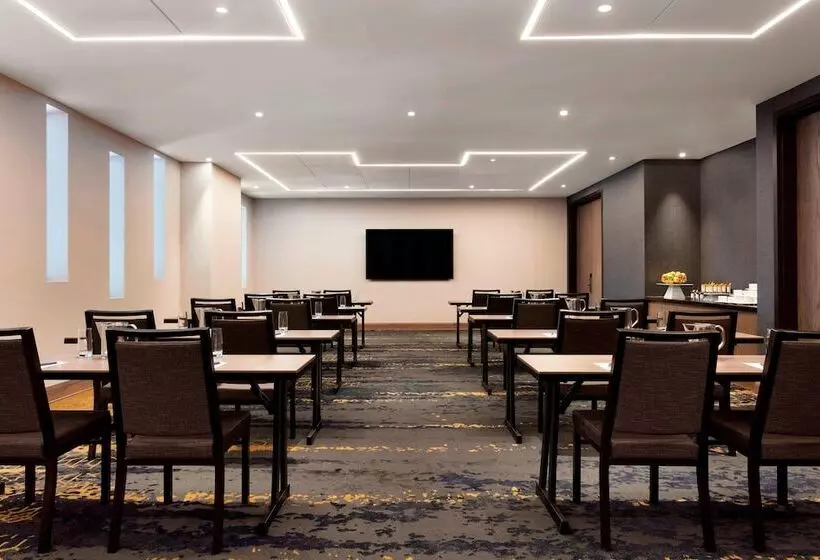 Hotelli Sheraton Sainthyacinthe