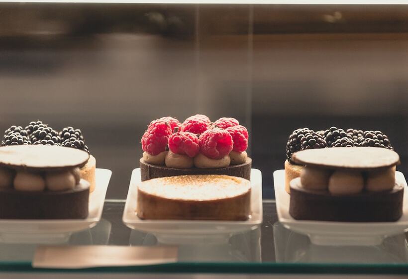 هتل St. George Helsinki