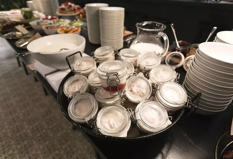 ホテル St. George Helsinki