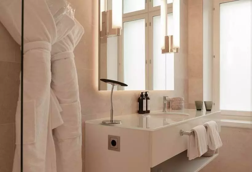 ホテル St. George Helsinki