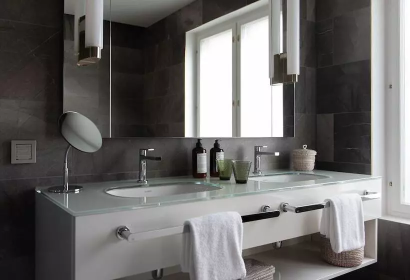 ホテル St. George Helsinki