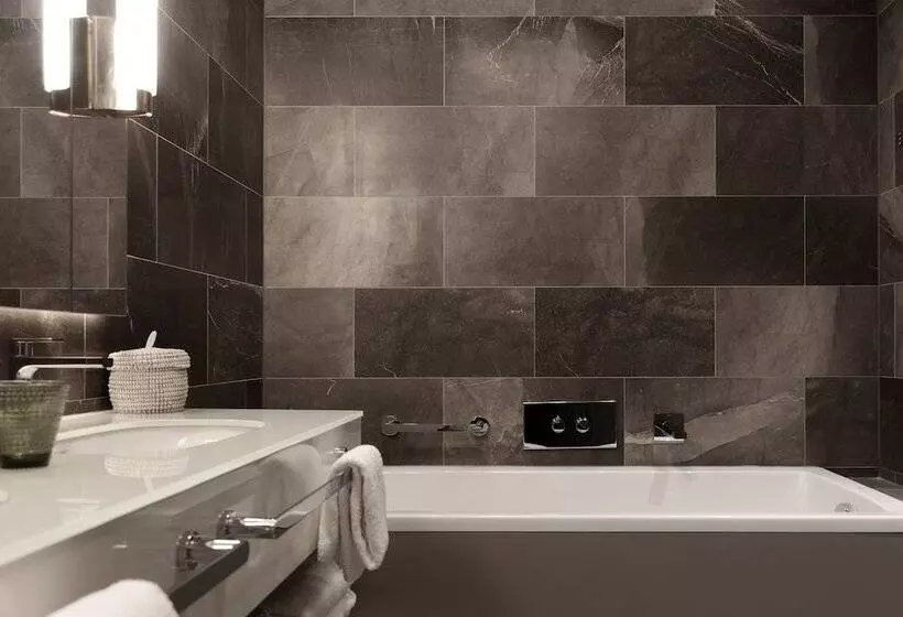 ホテル St. George Helsinki