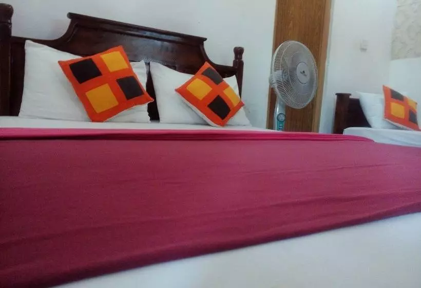 هتل Summer Villa Ella