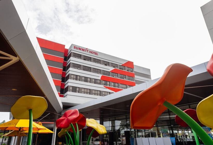 Summit Hotel Tacloban