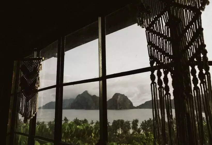 ホテル The Birdhouse El Nido Glamping