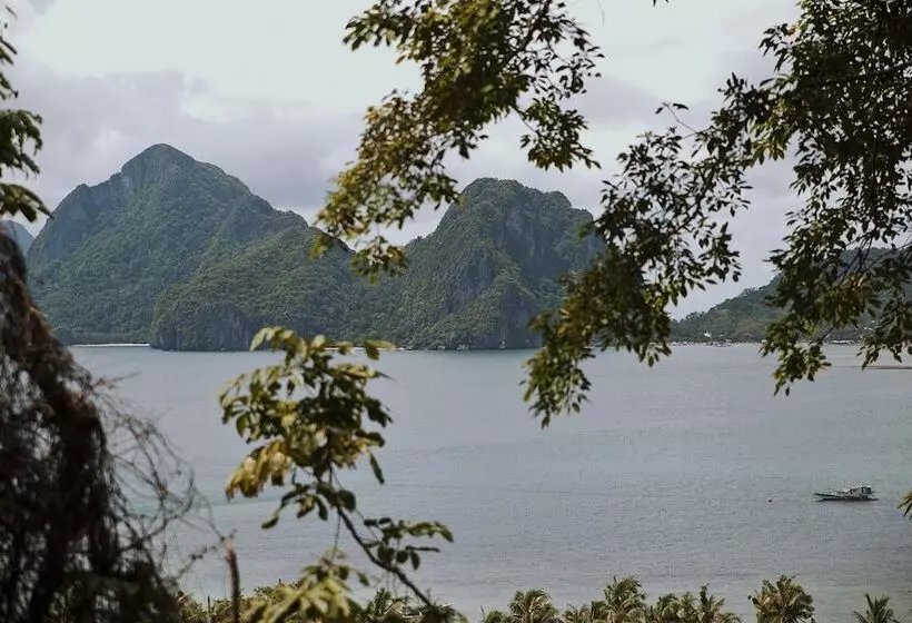 ホテル The Birdhouse El Nido Glamping