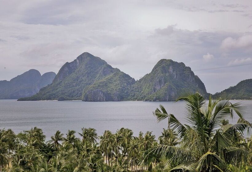 בית מלון כפרי The Birdhouse El Nido   Glamping